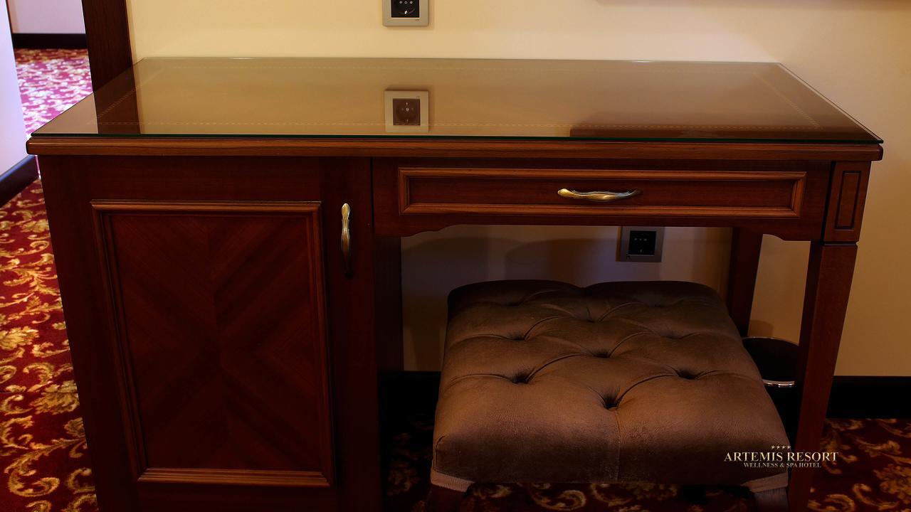 Artemis Resort Wellness Hotel Štúrovo Chambre photo